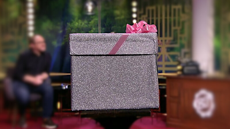 Image of the prize up for grabs in this episode: Morgan's mystery package from the 'Give David a package with unexpected contents' task.