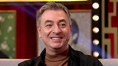 Image of Tareq Taylor, the guest contestant on the episode.