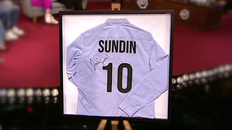 Image of the prize in this episode: the signed and framed football shirt David wore during the 'Prevent David from scoring a goal' task.