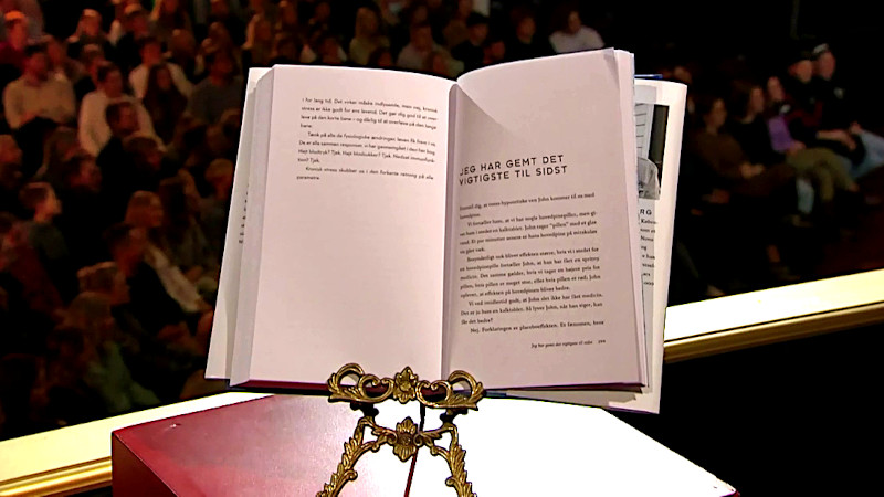 Image of the prize task from this episode: Martin's copy of the book <em>Jellyfish Age Backwards: Nature's Secrets to Longevity</em> by Nicklas Brendborg.