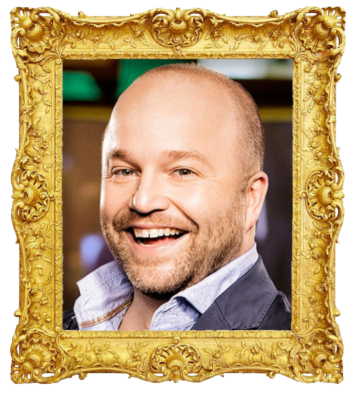 Headshot photo of Sven De Ridder surrounded with an ornate golden frame.