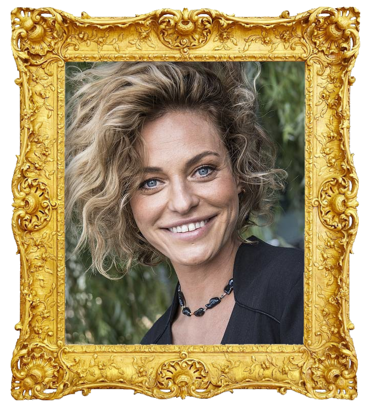 Headshot photo of Sarah Grünewald surrounded with an ornate golden frame.