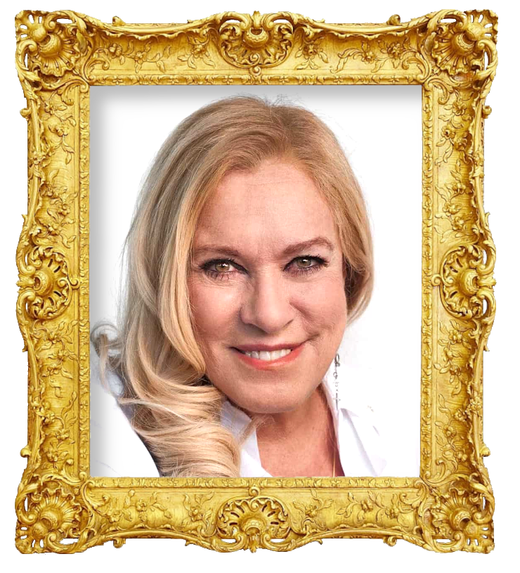 Headshot photo of Teresa Guilherme surrounded with an ornate golden frame.
