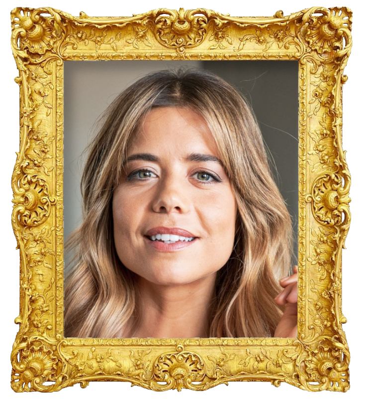 Headshot photo of Isabel Silva surrounded with an ornate golden frame.