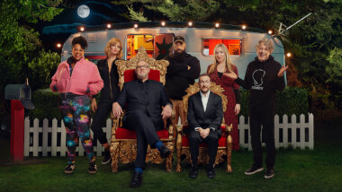 Cover image for the twelfth series of the UK show Taskmaster, picturing the cast of the series.